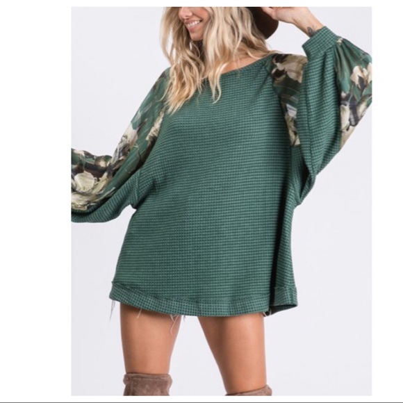 Solid waffle knit mix and matched boxy chic top - Picture 9 of 13